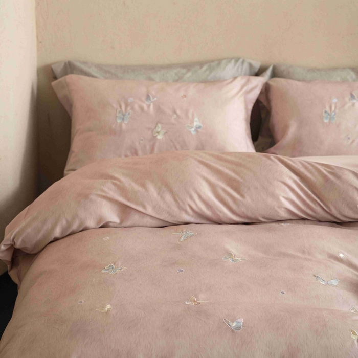 91家纺网 家纺一手货源 找家纺 黛舒家居 2026新款80s兰精天丝棉四件套-蝴蝶 花舞蝶梦-粉