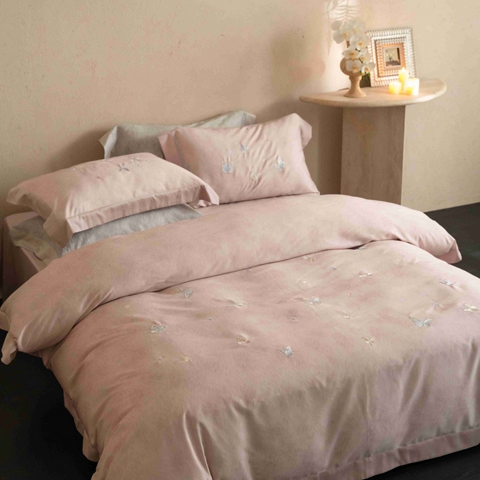 91家纺网 家纺一手货源 找家纺 黛舒家居 2026新款80s兰精天丝棉四件套-蝴蝶 花舞蝶梦-粉