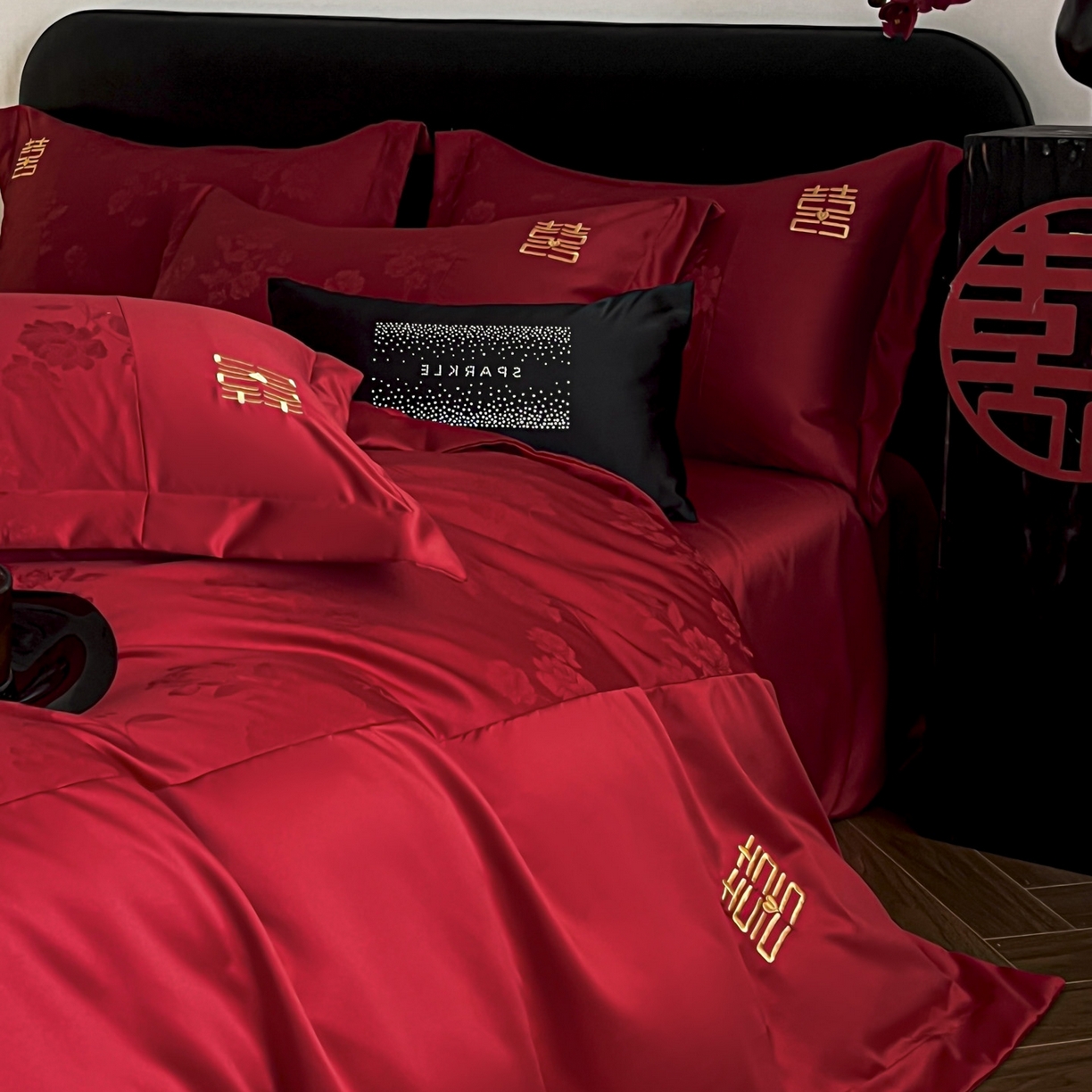 91家纺网 家纺一手货源 找家纺 欧乐蒂 2025新款亲肤棉刺绣花边婚庆四件套-浪漫花季 浪漫花季-金