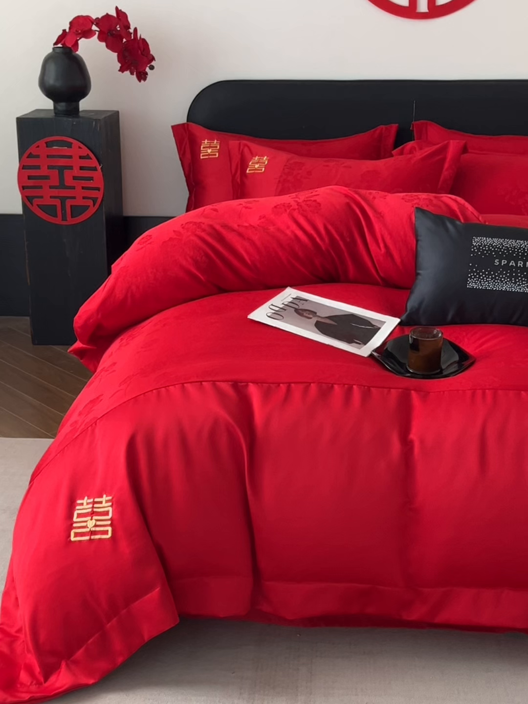 91家纺网 家纺一手货源 找家纺 欧乐蒂 2025新款亲肤棉刺绣花边婚庆四件套-浪漫花季 浪漫花季-金