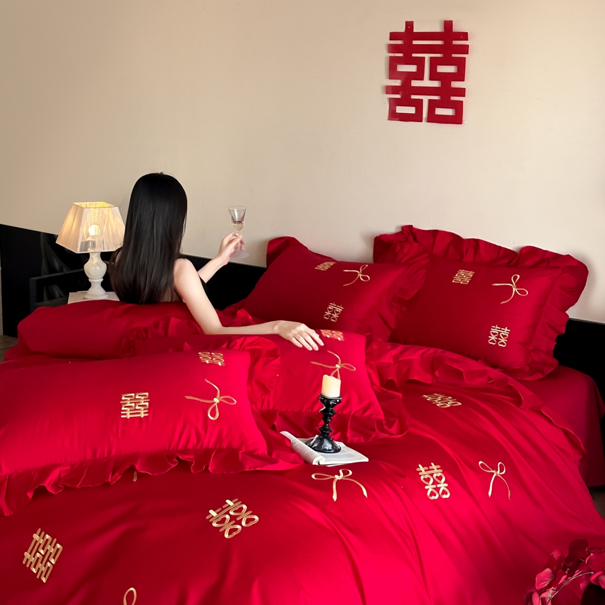 91家纺网 家纺一手货源 找家纺 欧乐蒂 2025新款亲肤棉刺绣花边婚庆四件套-倾城 倾城-金