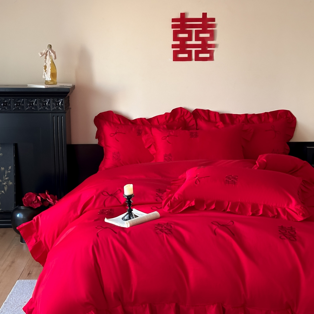 91家纺网 家纺一手货源 找家纺 欧乐蒂 2025新款亲肤棉刺绣花边婚庆四件套-倾城 倾城-喜红