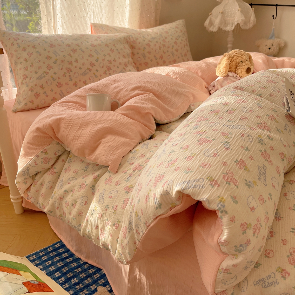 91家纺网 家纺一手货源 找家纺 澜妃 2025新款甄选三层纱印花四件套系列 花丛点点猫