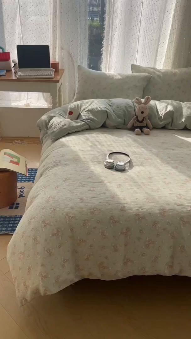 91家纺网 家纺一手货源 找家纺 澜妃 2025新款甄选三层纱印花四件套系列 玫瑰夜-绿