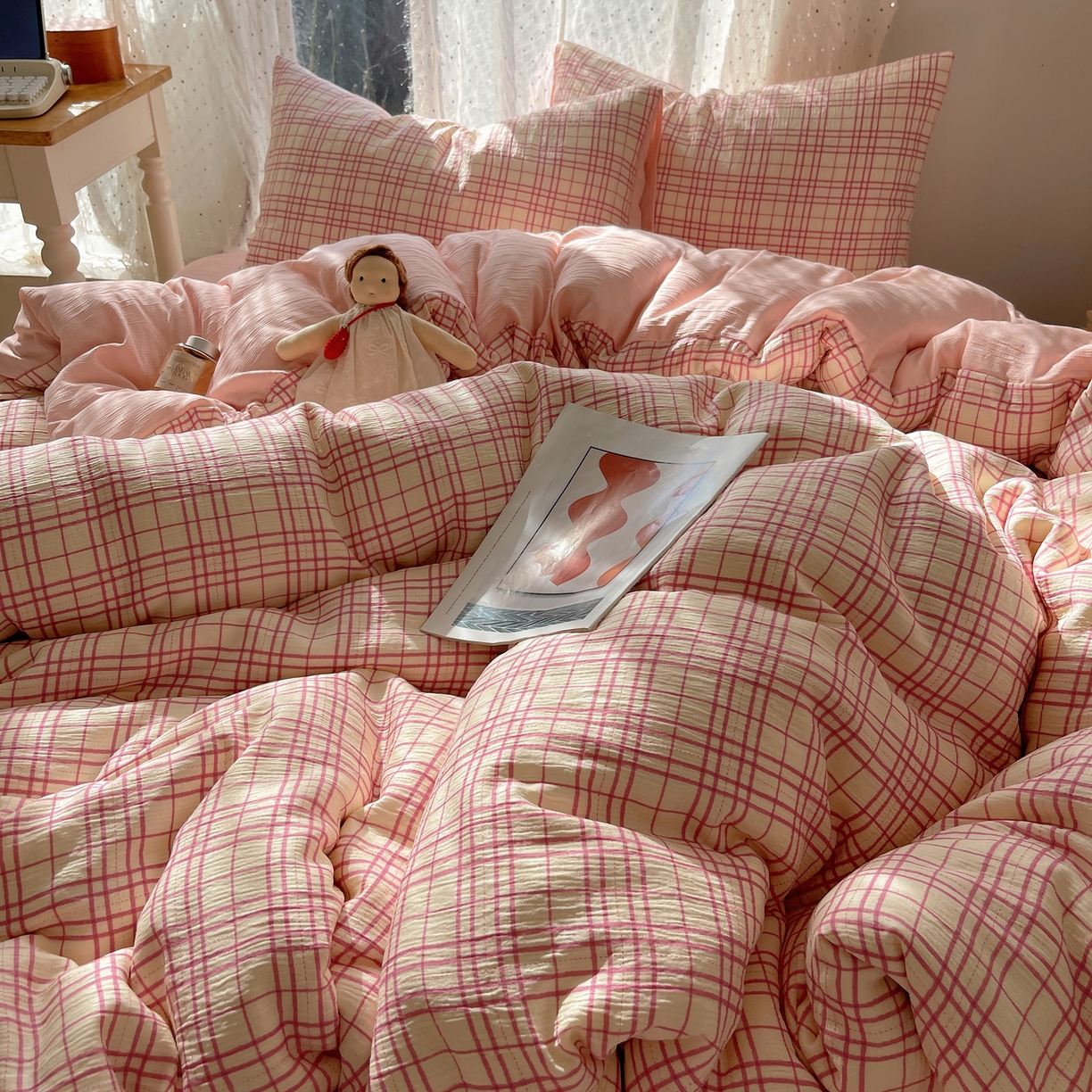 91家纺网 家纺一手货源 找家纺 澜妃 2025新款甄选三层纱印花四件套系列 梅森粉