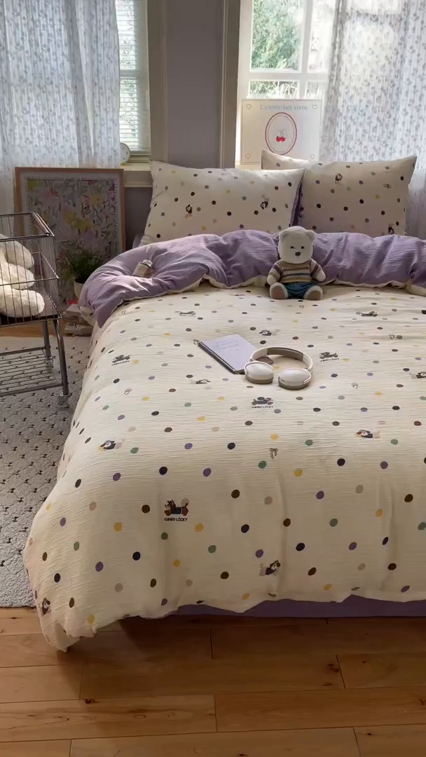 91家纺网 家纺一手货源 找家纺 澜妃 2025新款甄选三层纱印花四件套系列 糖豆腊肠狗