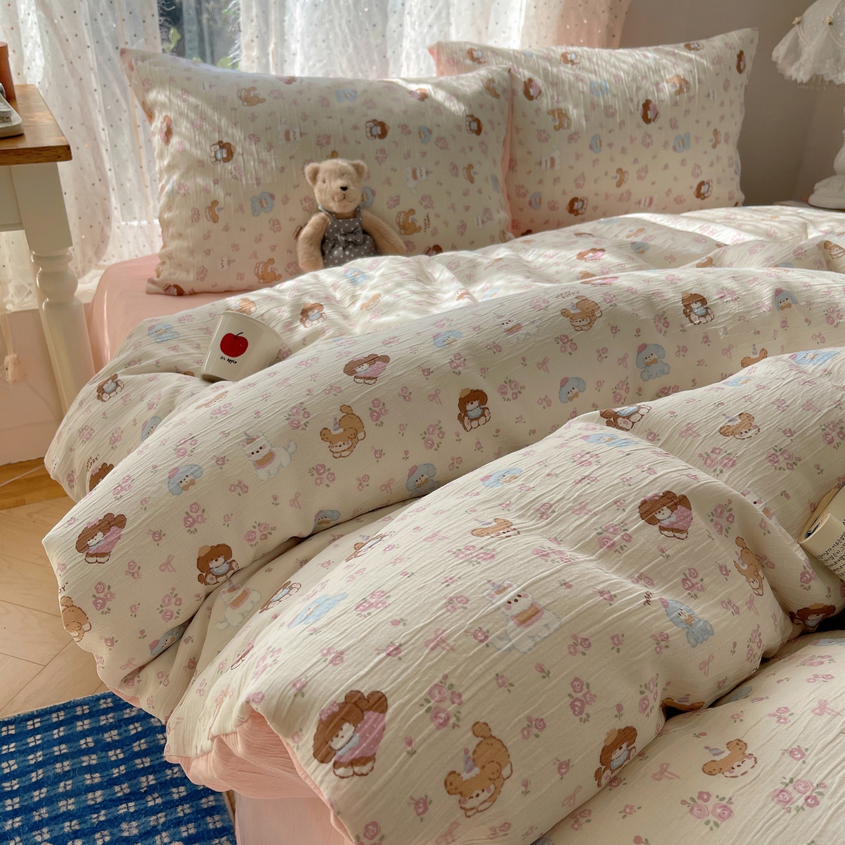 91家纺网 家纺一手货源 找家纺 澜妃 2025新款甄选三层纱印花四件套系列 小狗集合会