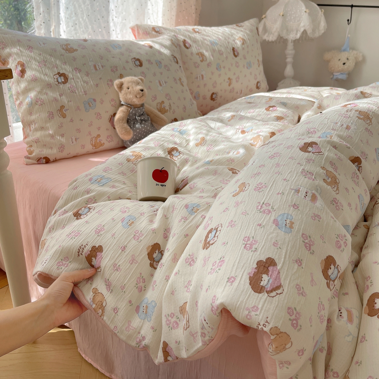 91家纺网 家纺一手货源 找家纺 澜妃 2025新款甄选三层纱印花四件套系列 小狗集合会