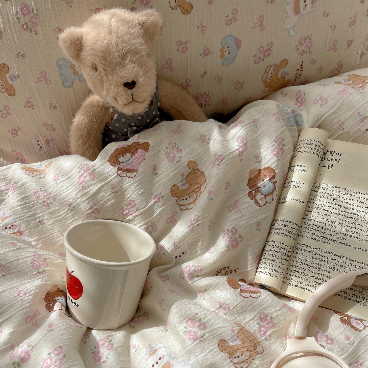 91家纺网 家纺一手货源 找家纺 澜妃 2025新款甄选三层纱印花四件套系列 小狗集合会