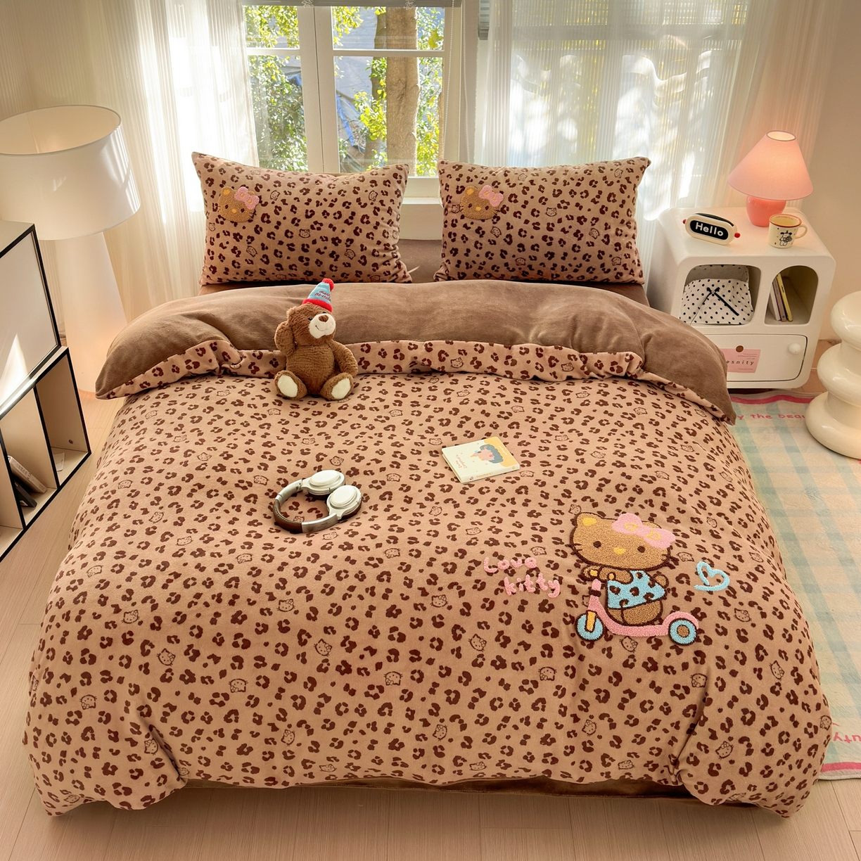 寐居 2025新款大阪纯色毛巾绣牛奶绒四件套 滑板猫猫