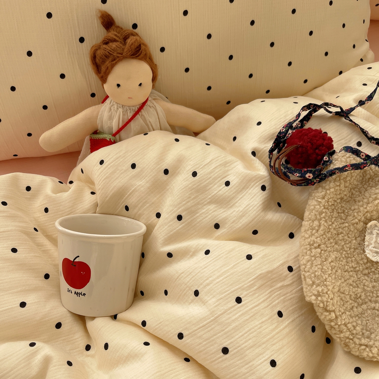 91家纺网 家纺一手货源 找家纺 澜妃 2025新款甄选三层纱印花四件套系列 小黑豆