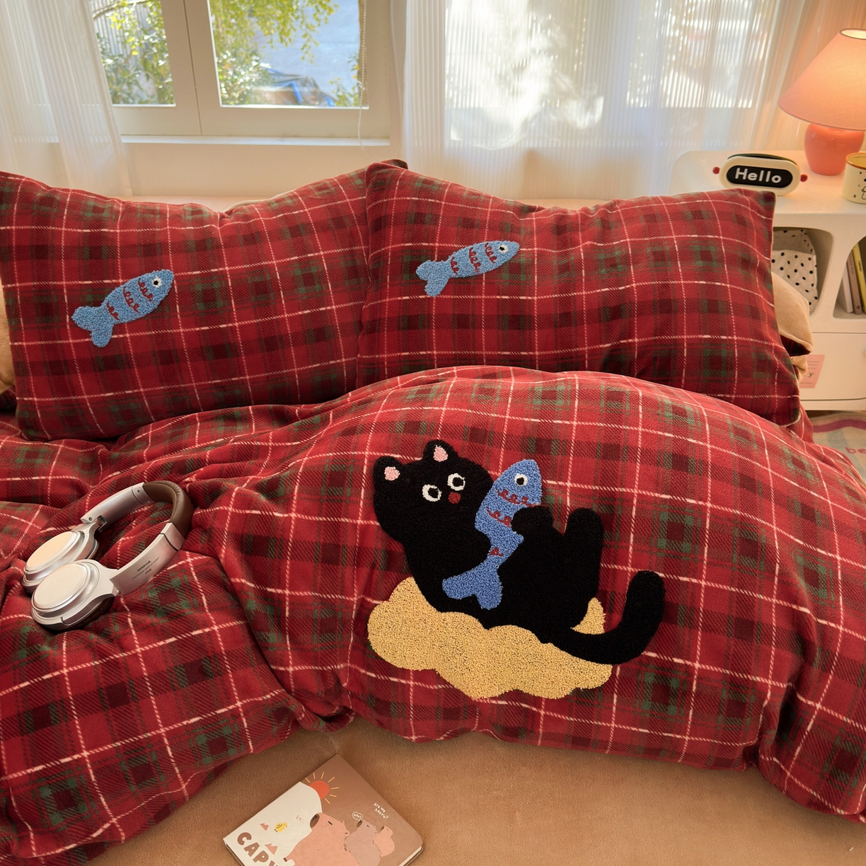 91家纺网 家纺一手货源 找家纺 寐居 2025新款大阪纯色毛巾绣牛奶绒四件套 年年有鱼