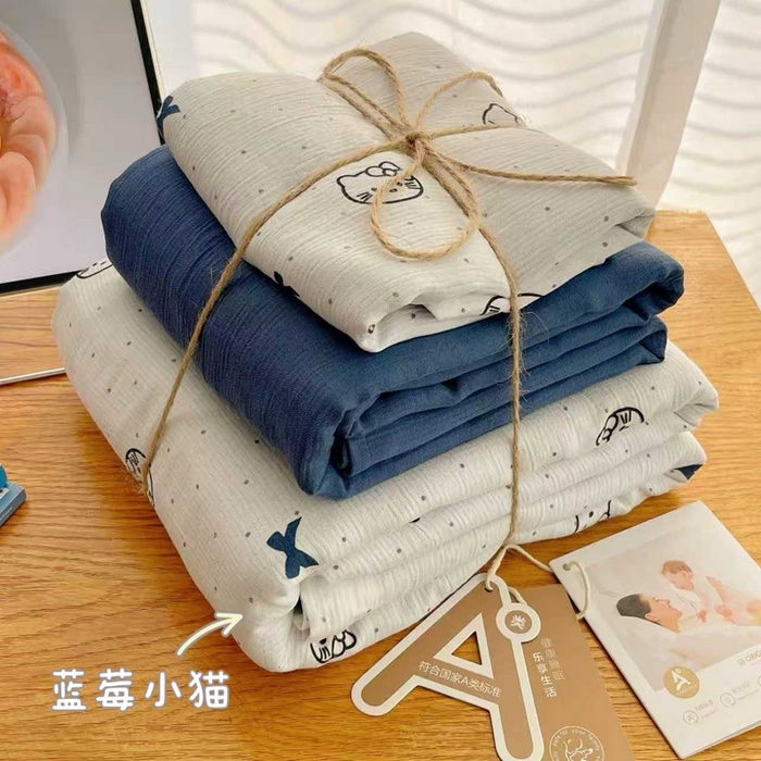 澜妃 2025新款甄选三层纱印花四件套系列 蓝莓小猫