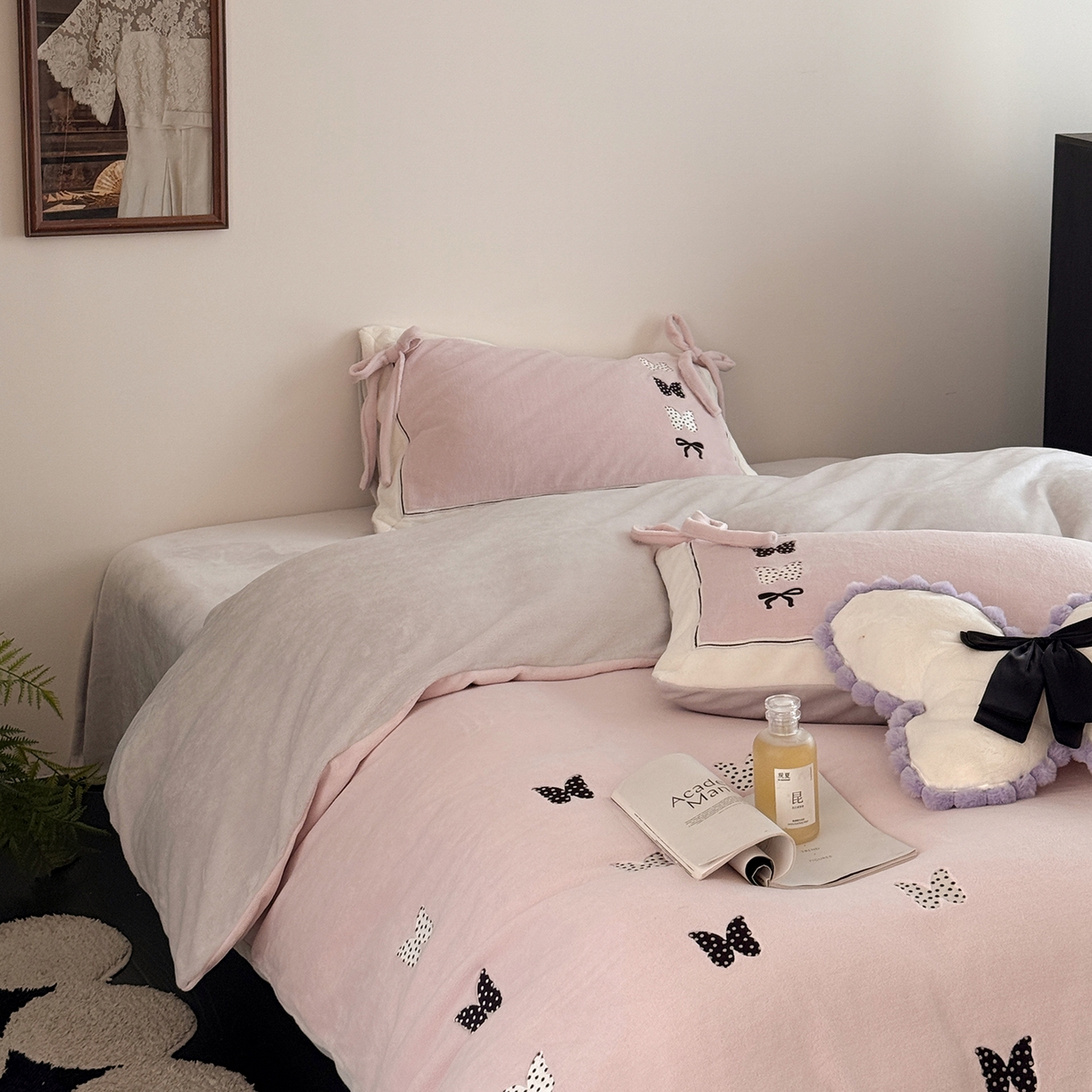 91家纺网 家纺一手货源 找家纺 （总）极简 2025新款牛奶绒刺绣款四件套-蝴蝶花园（标准尺寸会员减20）