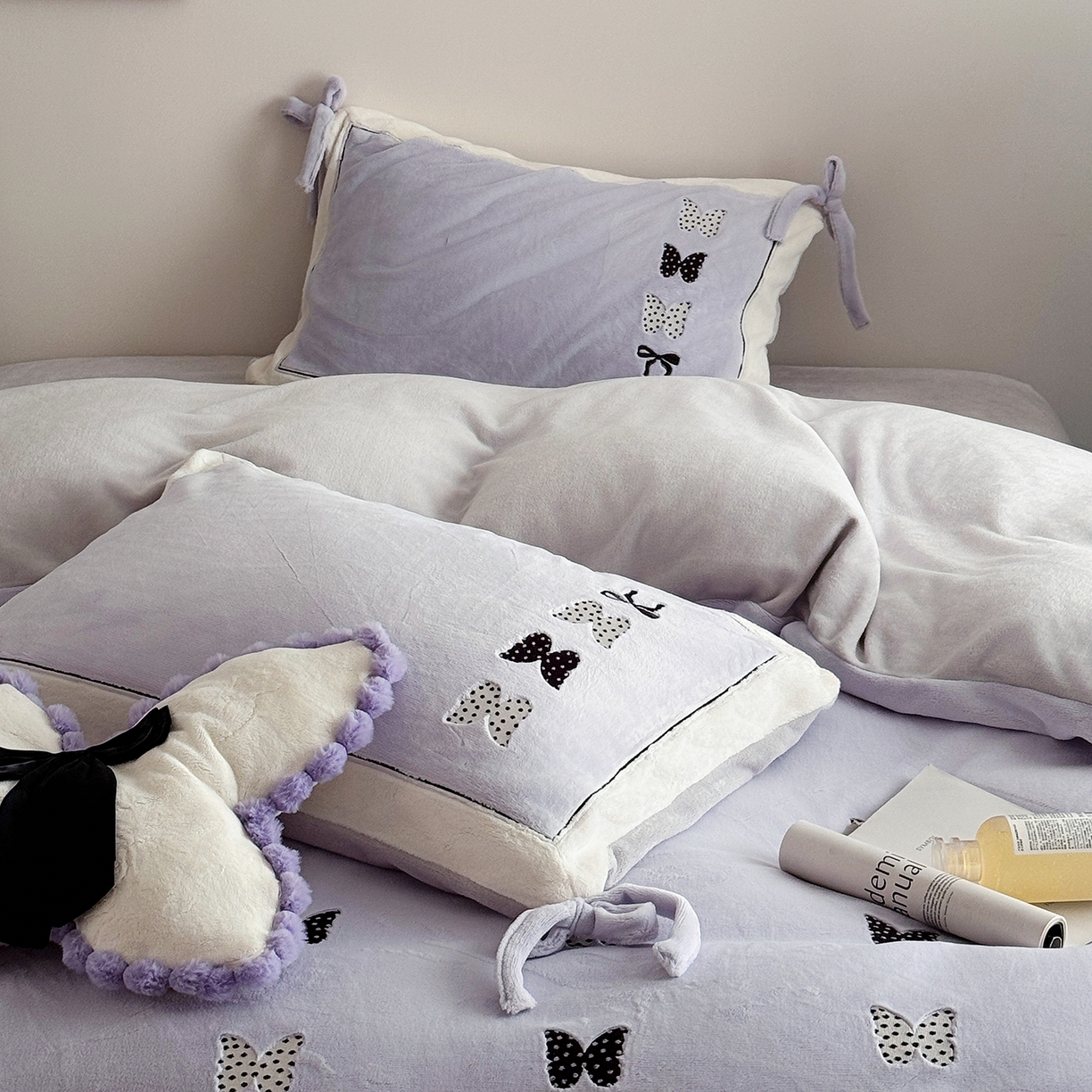 91家纺网 家纺一手货源 找家纺 极简 2025新款牛奶绒刺绣款四件套-蝴蝶花园（标准尺寸会员减20） 蝴蝶花园-紫