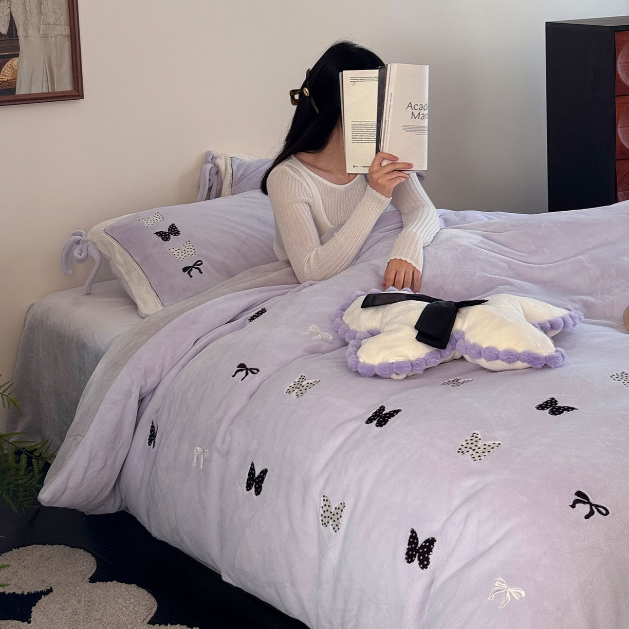 91家纺网 家纺一手货源 找家纺 极简 2025新款牛奶绒刺绣款四件套-蝴蝶花园（标准尺寸会员减20） 蝴蝶花园-紫
