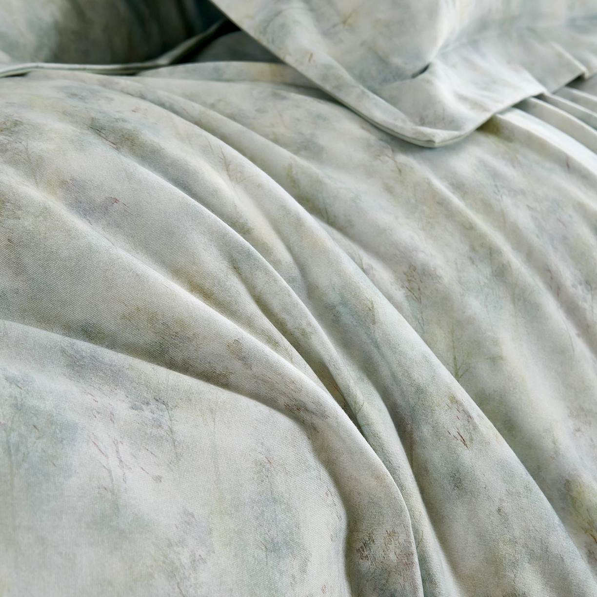 91家纺网 家纺一手货源 找家纺 芙绣家纺 2025新款纯棉全棉磨毛宽边压线复杂款四件套 轻语-绿