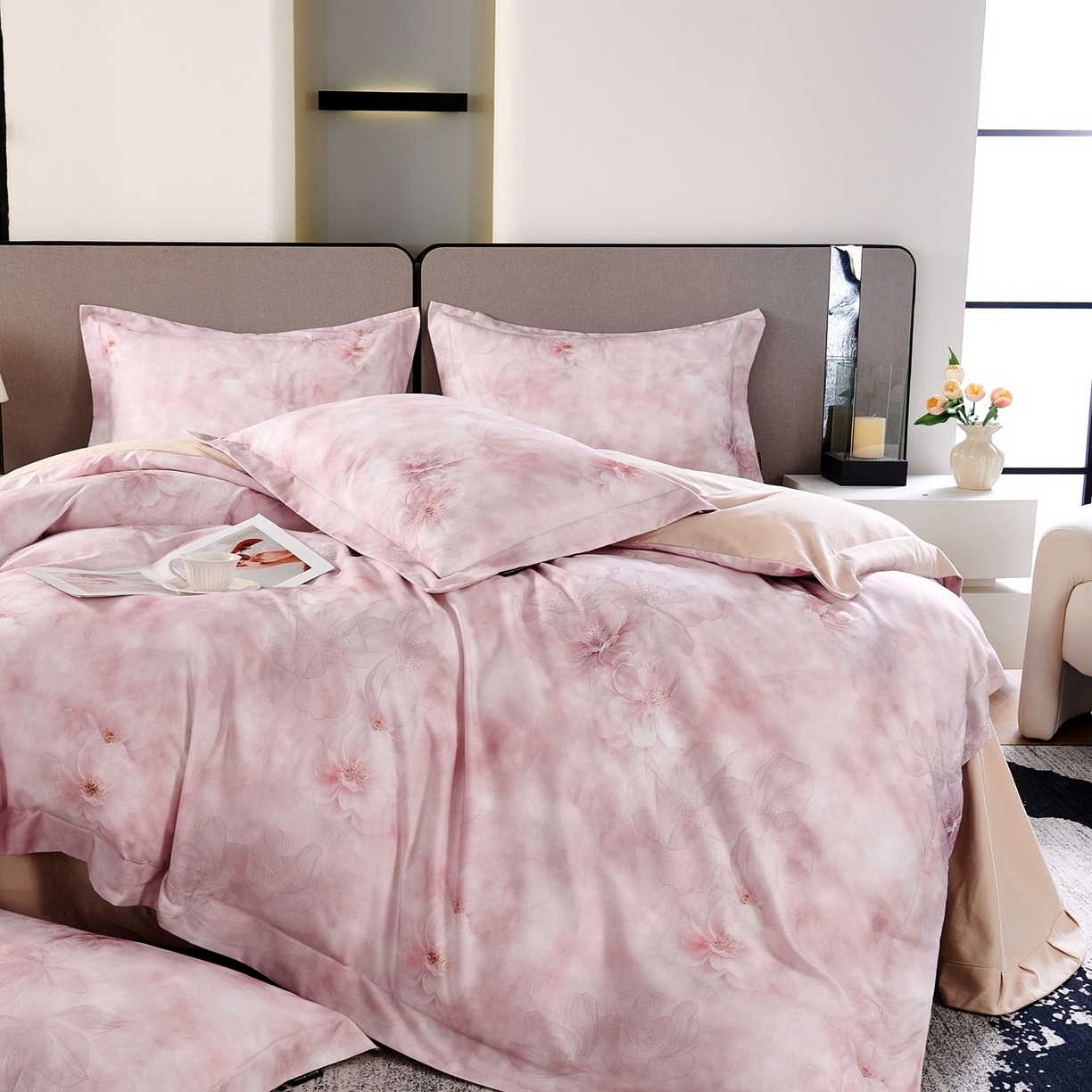 91家纺网 家纺一手货源 找家纺 芙绣家纺 2025新款纯棉全棉磨毛宽边压线复杂款四件套 清影梦-紫