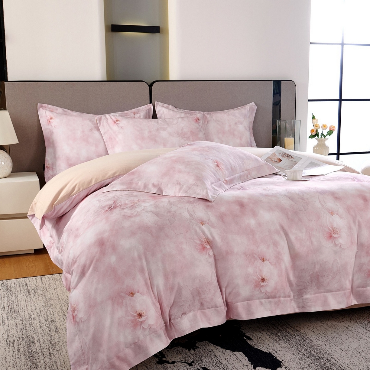 91家纺网 家纺一手货源 找家纺 芙绣家纺 2025新款纯棉全棉磨毛宽边压线复杂款四件套 清影梦-紫