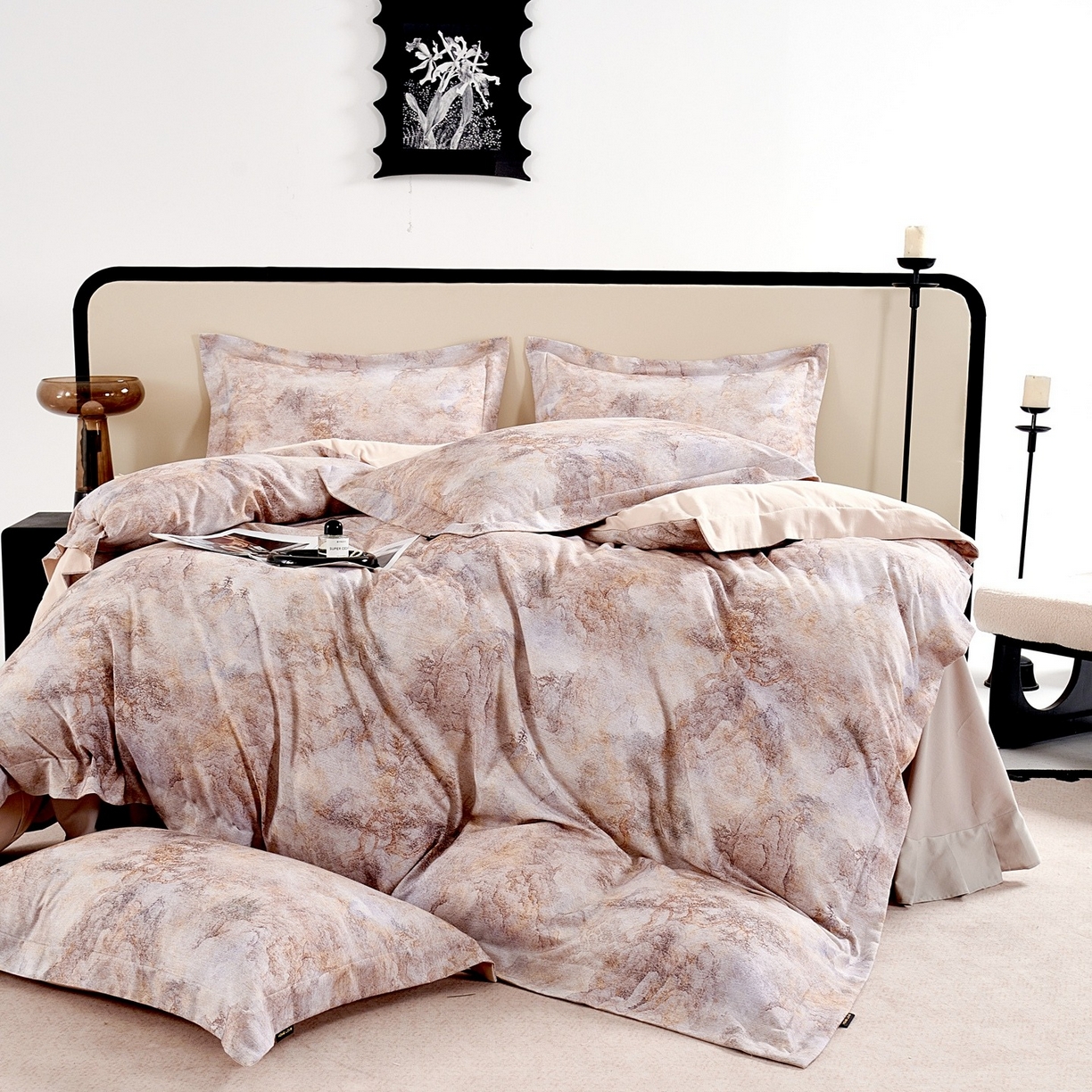 91家纺网 家纺一手货源 找家纺 芙绣家纺 2025新款纯棉全棉磨毛宽边压线复杂款四件套 寻觅-咖