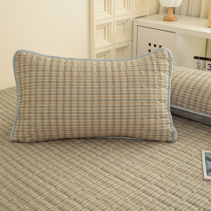 91家纺网 家纺一手货源 找家纺 卡诗兰 2025新款磨毛夹棉床笠 格小黄