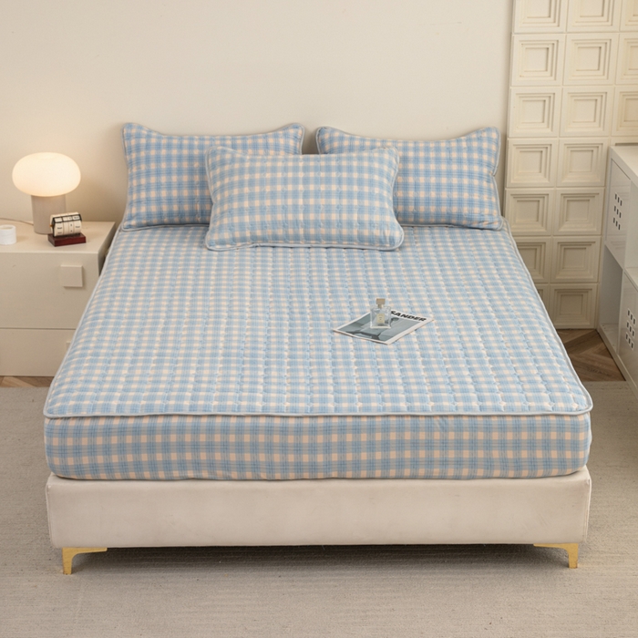 91家纺网 家纺一手货源 找家纺 卡诗兰 2025新款磨毛夹棉床笠 格中蓝