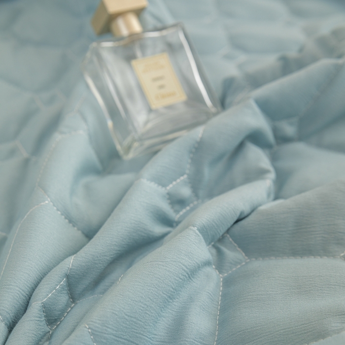 91家纺网 家纺一手货源 找家纺 卡诗兰 2025新款磨毛夹棉床笠 云中蓝