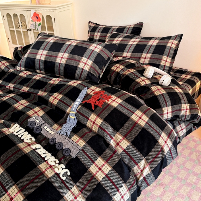 91家纺网 家纺一手货源 找家纺 喜梦缘 2025新款牛奶绒床笠四件套 东风5C