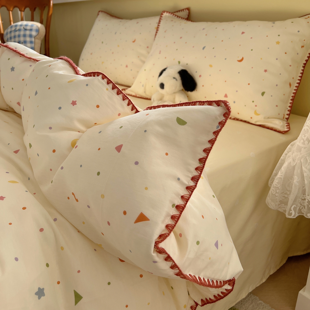 91家纺网 家纺一手货源 找家纺 瑞莱 2026新款全棉印花贝壳边四件套 快乐魔法