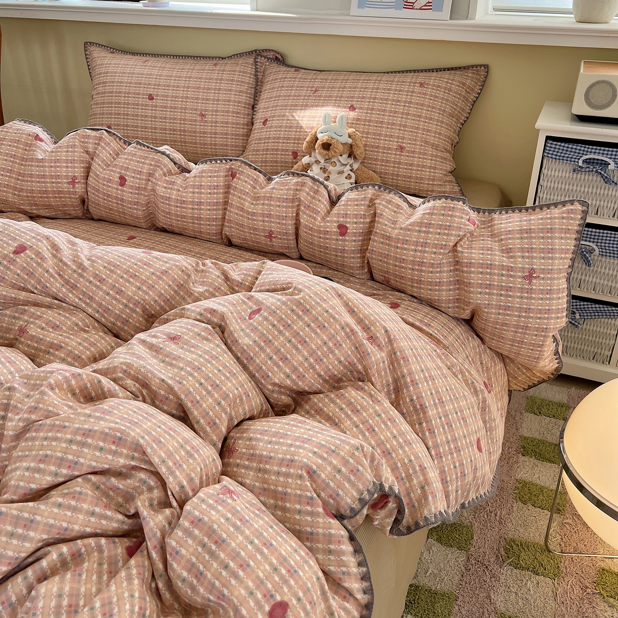 91家纺网 家纺一手货源 找家纺 瑞莱 2026新款全棉印花贝壳边四件套 爱心结