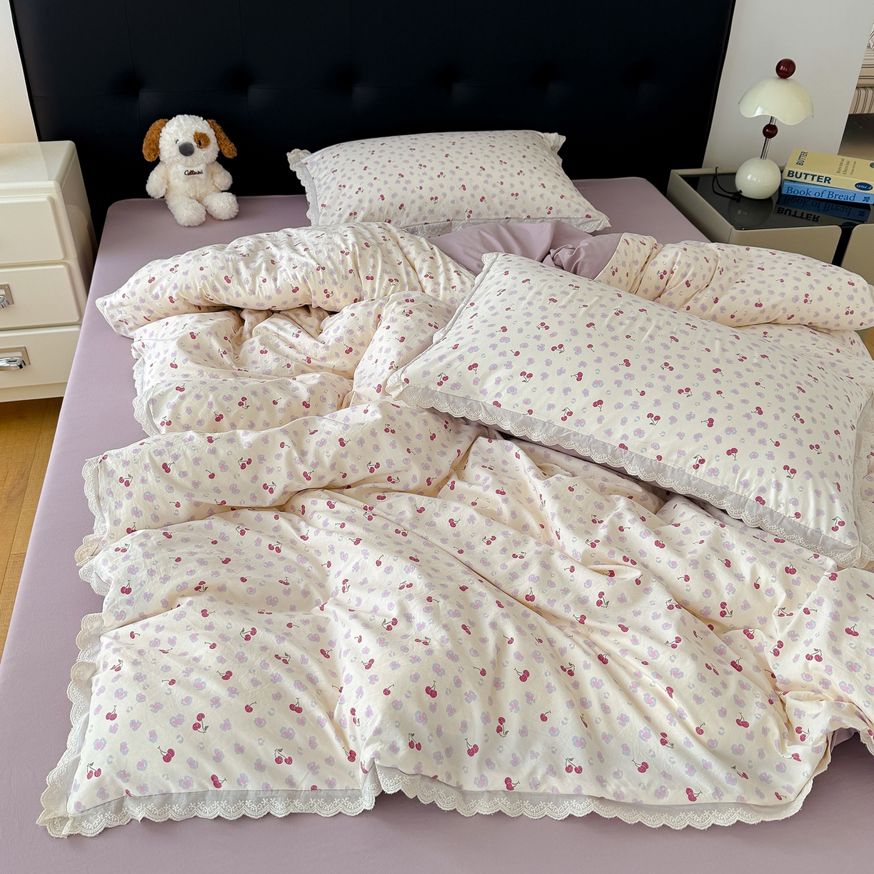 91家纺网 家纺一手货源 找家纺 竹合 2026新款田园韩版花边款小碎花古法水洗仿棉A类云感棉四件套 浪漫樱桃