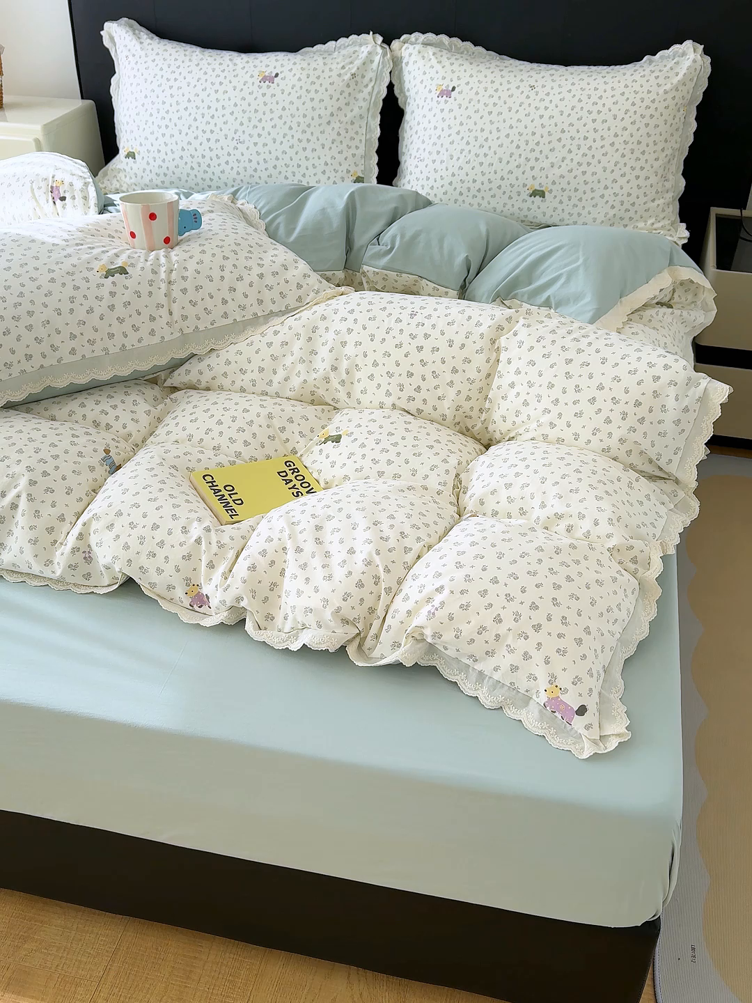 91家纺网 家纺一手货源 找家纺 竹合 2026新款田园韩版花边款小碎花古法水洗仿棉A类云感棉四件套 花田小狗