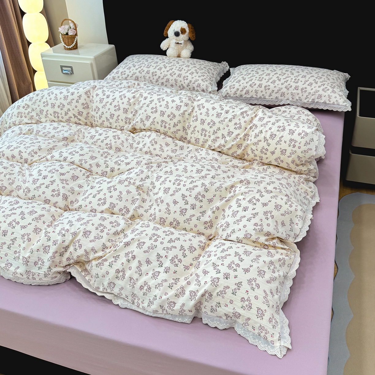 91家纺网 家纺一手货源 找家纺 竹合 2026新款田园韩版花边款小碎花古法水洗仿棉A类云感棉四件套 漫步花间