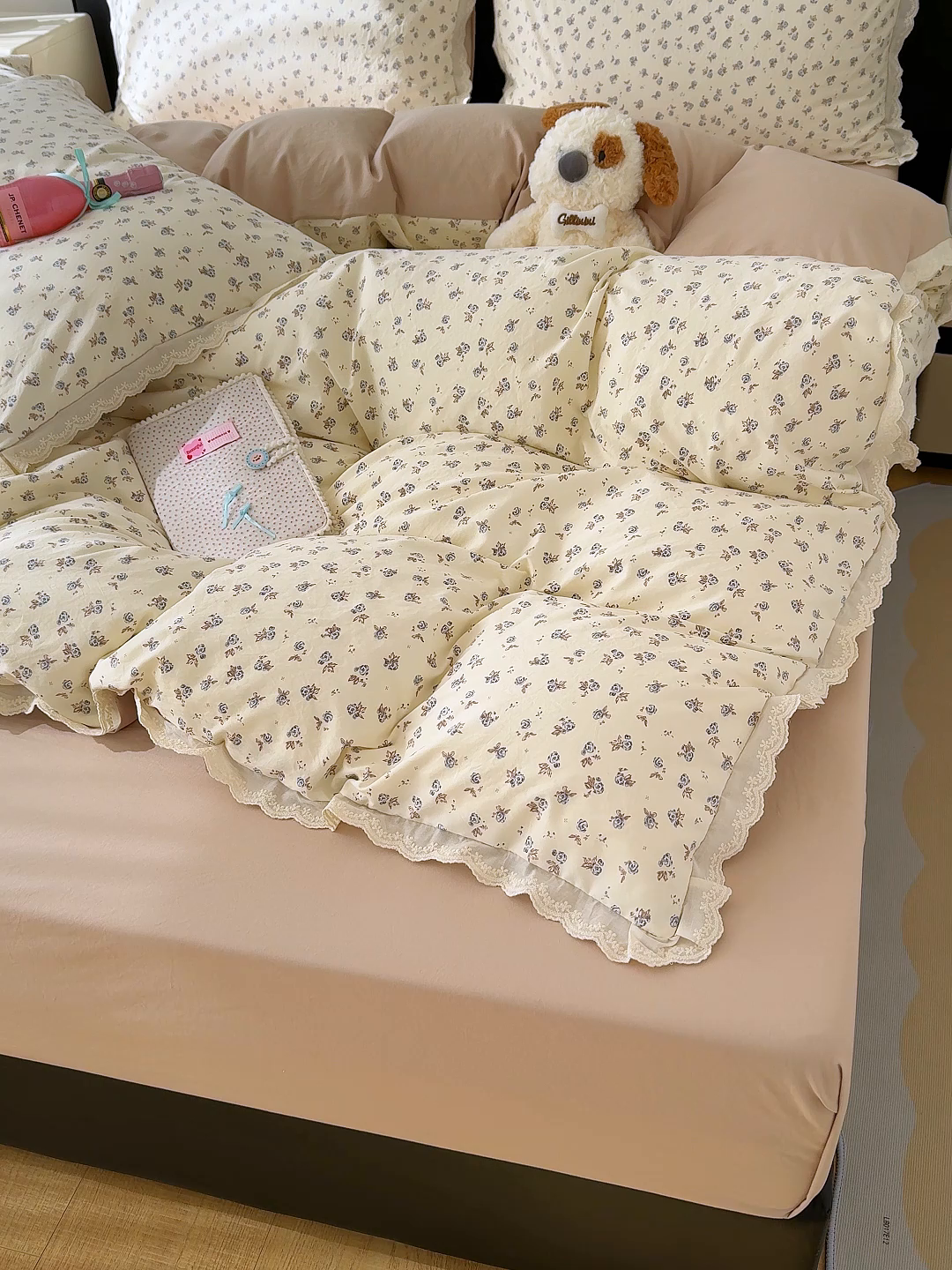 91家纺网 家纺一手货源 找家纺 竹合 2026新款田园韩版花边款小碎花古法水洗仿棉A类云感棉四件套 暗香