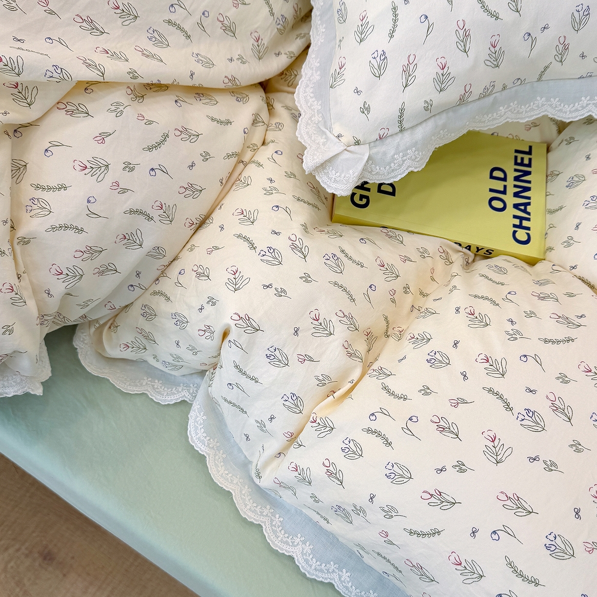 91家纺网 家纺一手货源 找家纺 竹合 2026新款田园韩版花边款小碎花古法水洗仿棉A类云感棉四件套 千寻绿