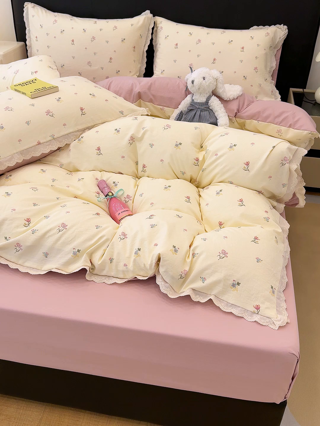 91家纺网 家纺一手货源 找家纺 竹合 2026新款田园韩版花边款小碎花古法水洗仿棉A类云感棉四件套 花漫漫