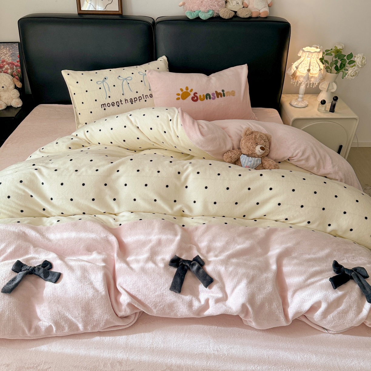 子钦家纺 2025秋冬新款加厚牛奶绒蝴蝶结公主风毛巾绣床单床笠四件套 牛奶绒公主风-奶波点