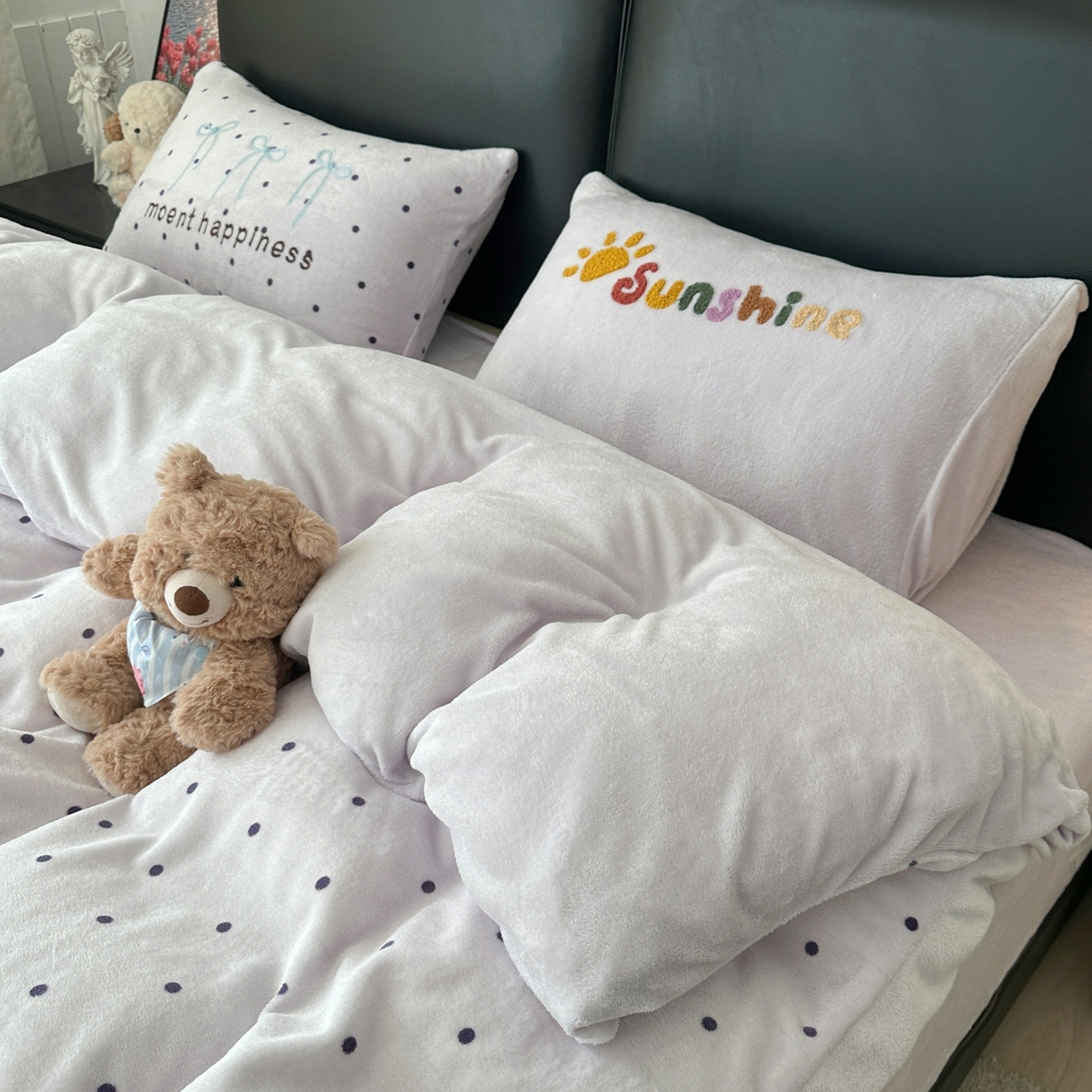 91家纺网 家纺一手货源 找家纺 （总）子钦家纺 2025秋冬新款加厚牛奶绒蝴蝶结公主风毛巾绣床单床笠四件套