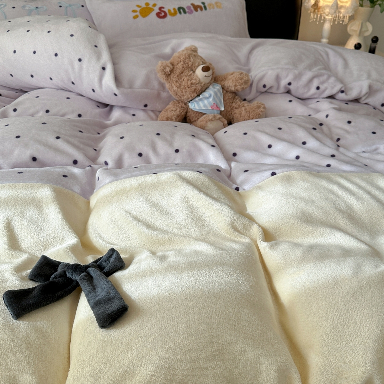 91家纺网 家纺一手货源 找家纺 （总）子钦家纺 2025秋冬新款加厚牛奶绒蝴蝶结公主风毛巾绣床单床笠四件套