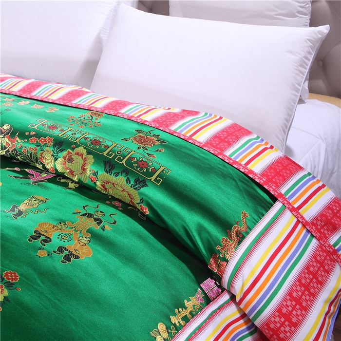 91家纺网 家纺一手货源 找家纺 浩情国际婚庆供货中心 2026新品婚庆结婚绸缎面全棉老粗布经典款被套被单龙凤呈祥百子图大红绿长期供货 龙凤百子-绸缎被套深绿色