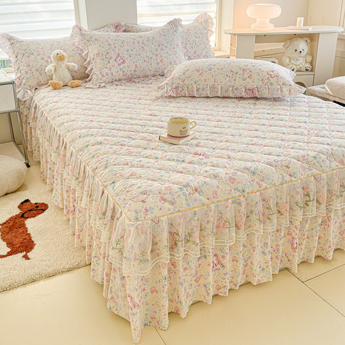 91家纺网 家纺一手货源 找家纺 雨田家纺 2025新款夹棉蕾丝床裙四件套 蝴蝶-粉