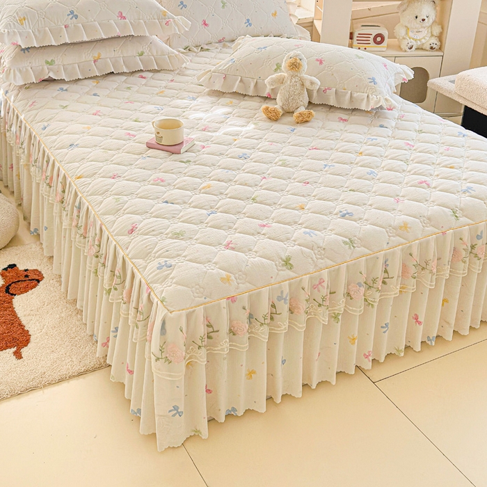 91家纺网 家纺一手货源 找家纺 雨田家纺 2025新款夹棉蕾丝床裙四件套 蝴蝶结