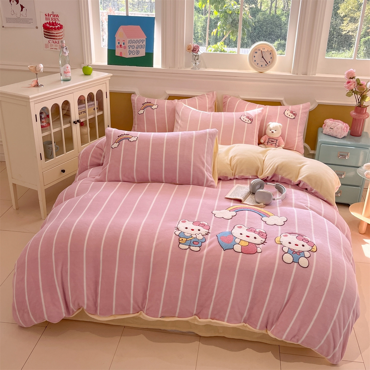 91家纺网 家纺一手货源 找家纺 （总）女子家纺 2025新款A类卡通牛奶绒毛巾绣四件套