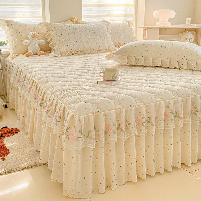 91家纺网 家纺一手货源 找家纺 雨田家纺 2025新款夹棉蕾丝单床裙床裙单件 彩色圆点