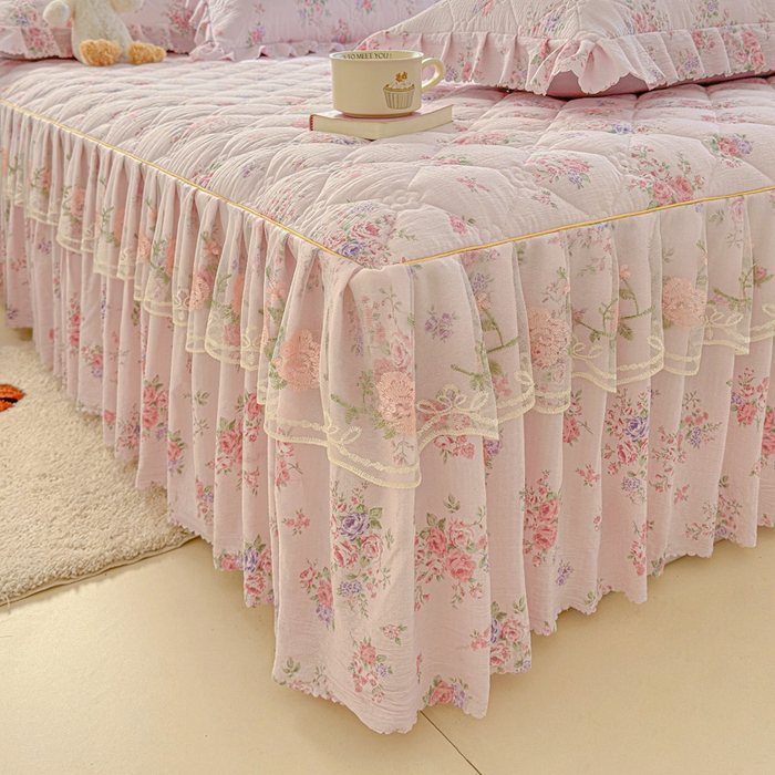 91家纺网 家纺一手货源 找家纺 雨田家纺 2025新款夹棉蕾丝单床裙床裙单件 樱花=粉