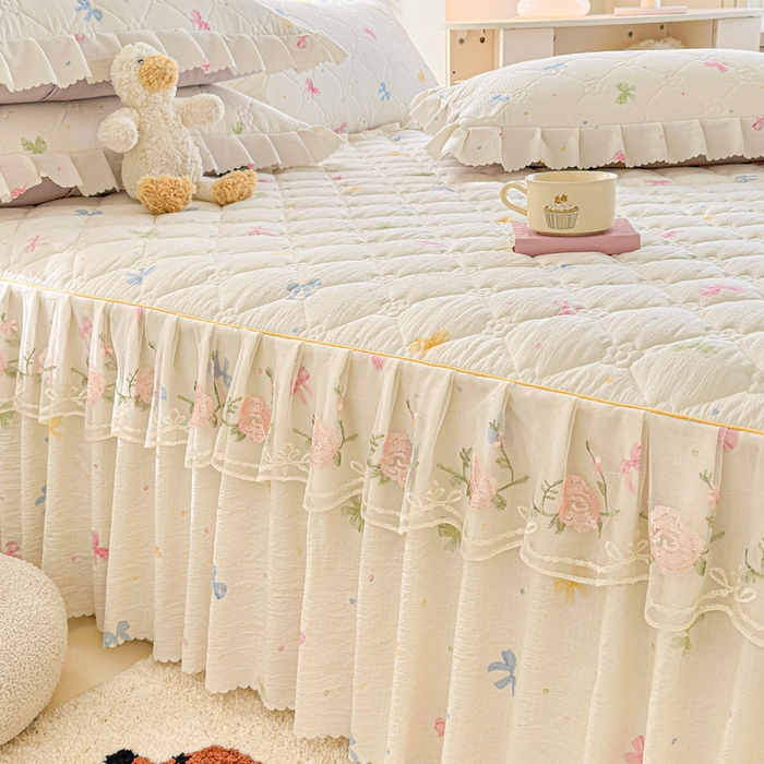 91家纺网 家纺一手货源 找家纺 雨田家纺 2025新款夹棉蕾丝单床裙床裙单件 蝴蝶结