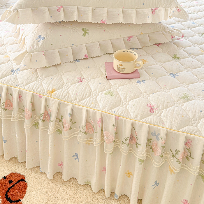 91家纺网 家纺一手货源 找家纺 雨田家纺 2025新款夹棉蕾丝单床裙床裙单件 蝴蝶结