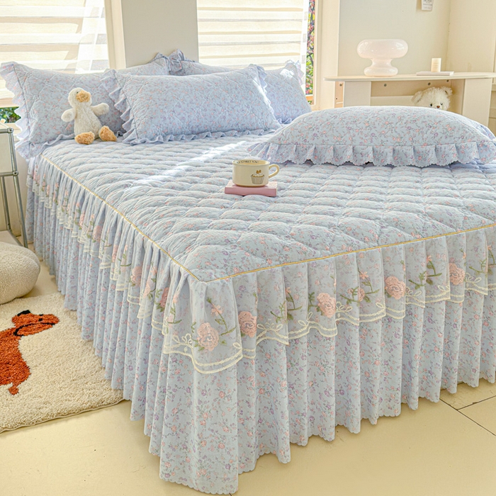 91家纺网 家纺一手货源 找家纺 雨田家纺 2025新款夹棉蕾丝单床裙床裙单件 淡紫树叶