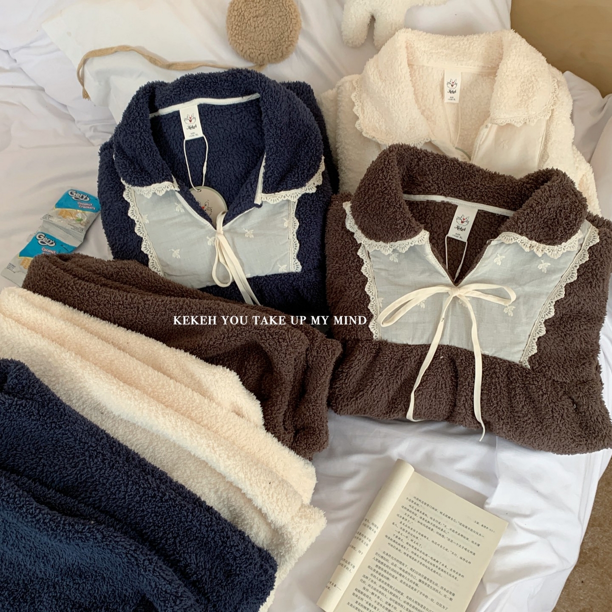 91家纺网 家纺一手货源 找家纺 （总）妍景家居生活馆 2025新款韩系翻领蝴蝶结双面米粒绒-26404