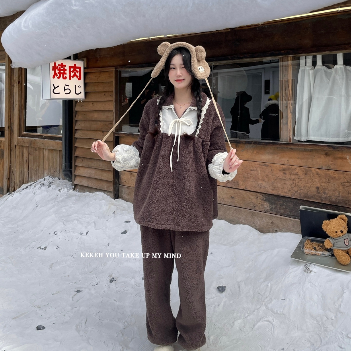 妍景家居生活馆 2025新款韩系翻领蝴蝶结双面米粒绒-26404 巧克力咖